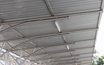 installing Methven metal roofing